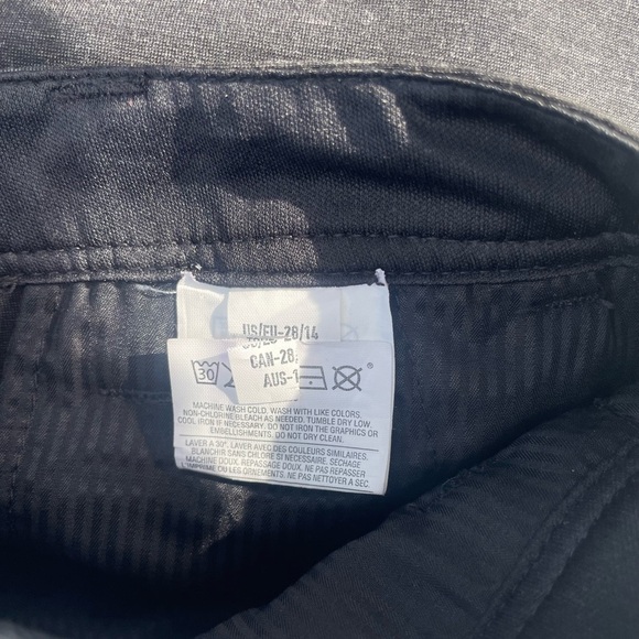 🆕Volcom Static Short 4 Way Stretch Size 14 NWT - Picture 4 of 6